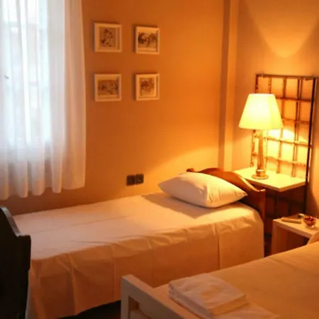 The Collector's Villa Finikas (Syros)