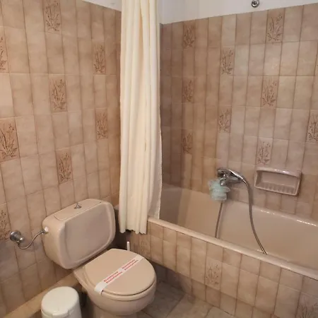 The Collector's Villa Finikas (Syros)